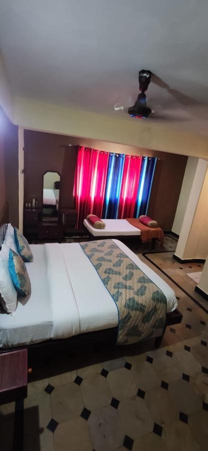 Hotel Caveri Comfort Inn Madikeri Exterior foto